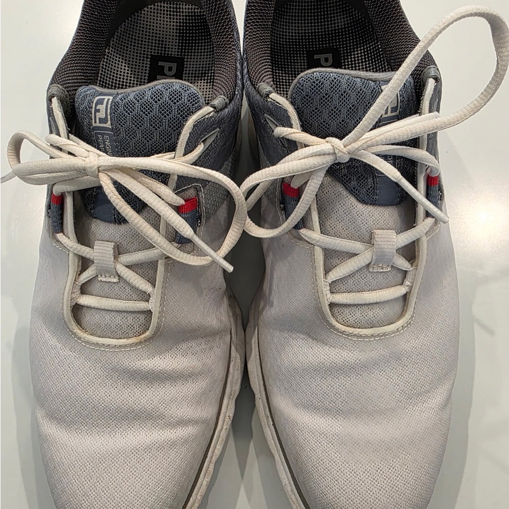 FootJoy Men's White and Gray Golf Shoes